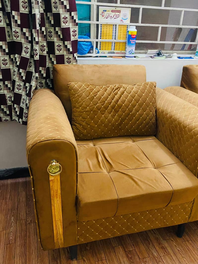 5 Seater Sofa 5