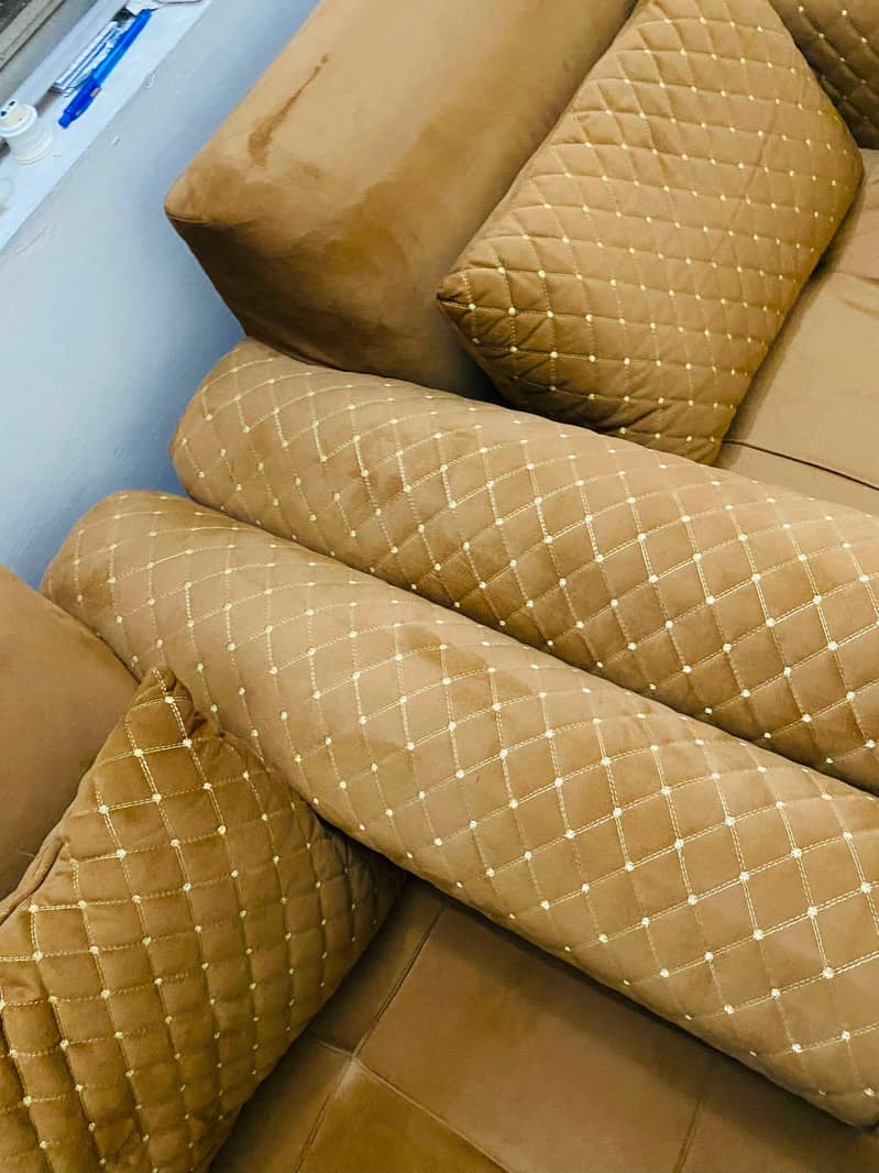 5 Seater Sofa 6