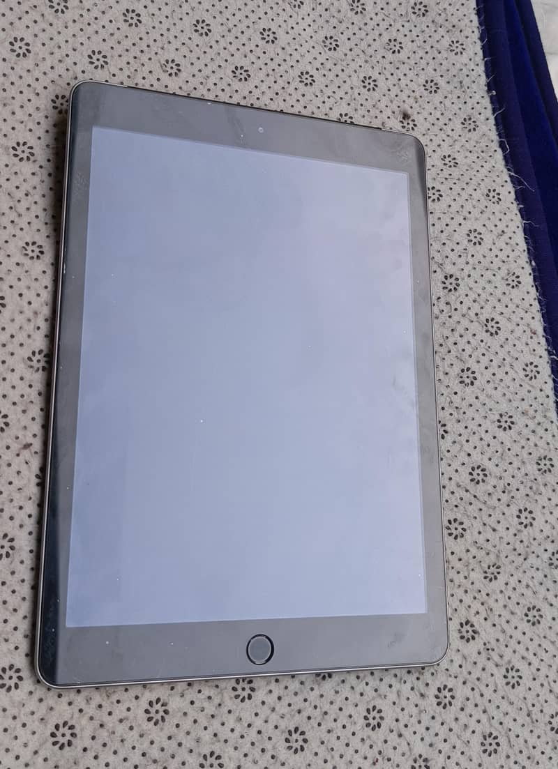 Ipad Mini (5th Generation) 1