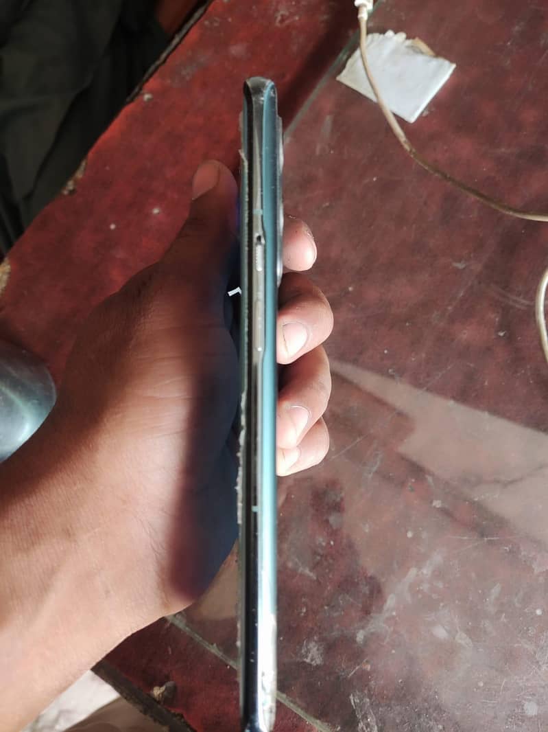 One Plus 9 Pro 7