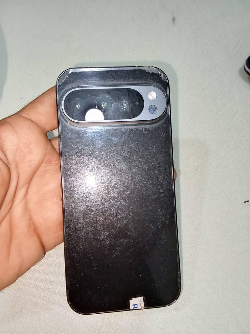 googel pixel 9pro 4