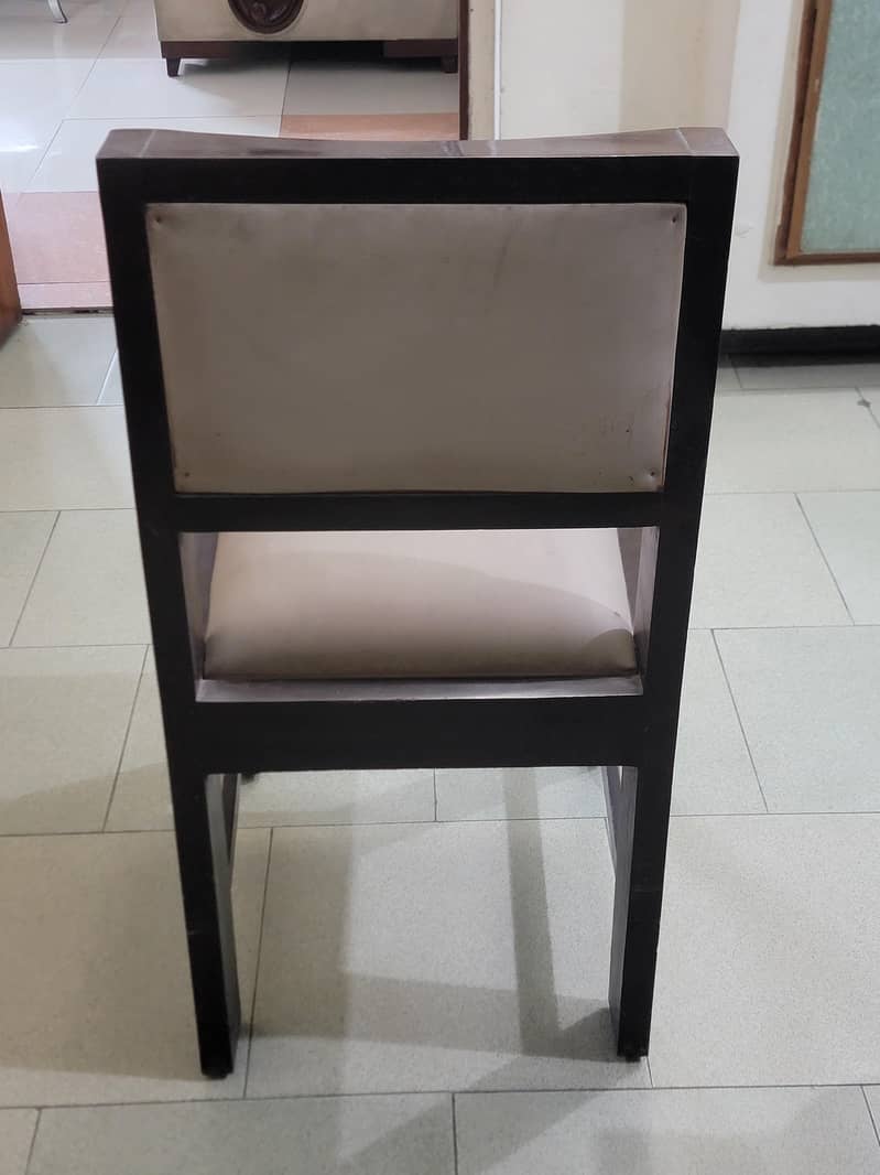 sofas and chairs 5