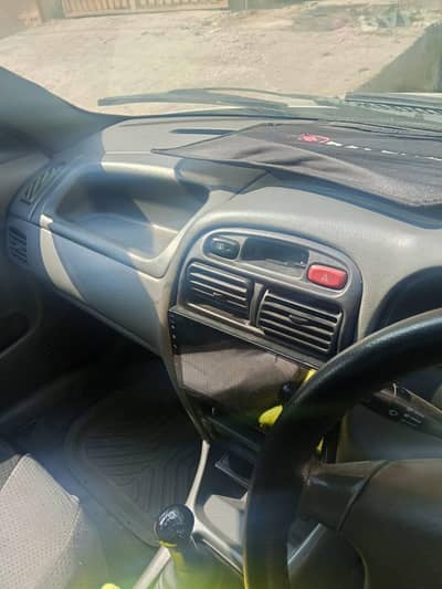 Suzuki Baleno 2004