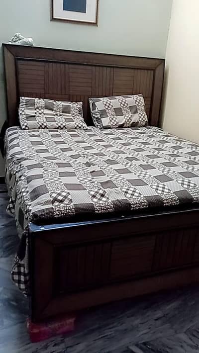 double bed with mattress dressing table or mattress 10inch medicated