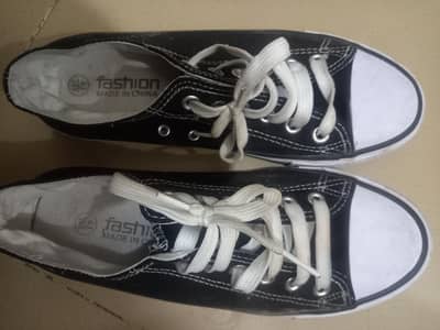 all sports unisex sneakers