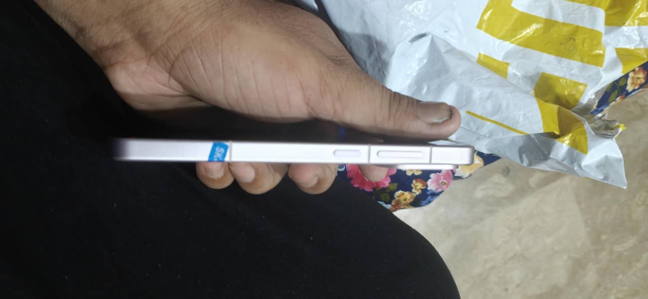 One Plus 13t 5