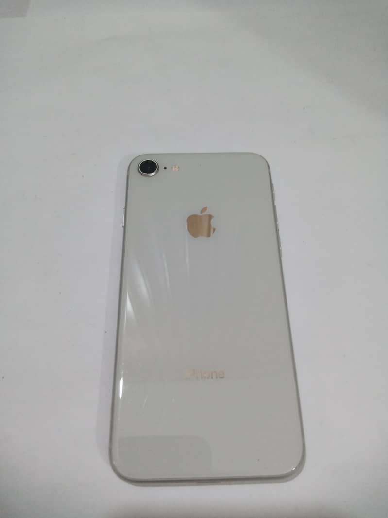 Apple iPhone 8 4
