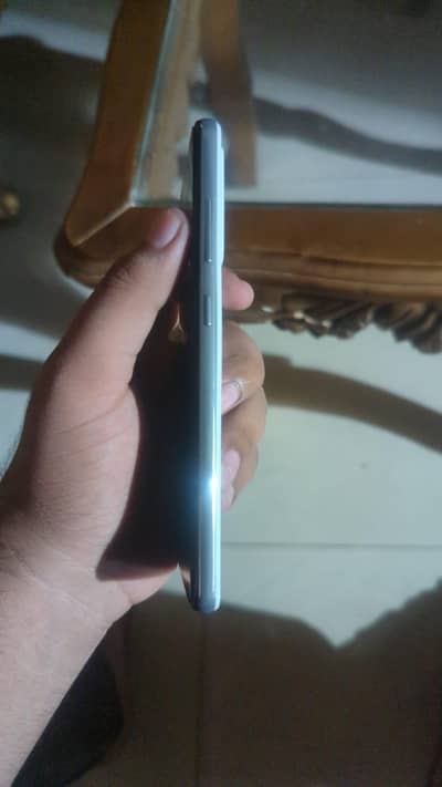 Samsung Mobile A52