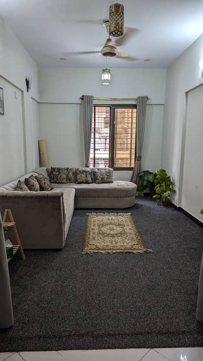 2nd Floor With Roof Top 3 Bed-DD Flat Available For Sale In Gulistan-E-Jauhar - Block-7 Karachi