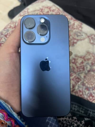 iPhone 15 Pro (jv)