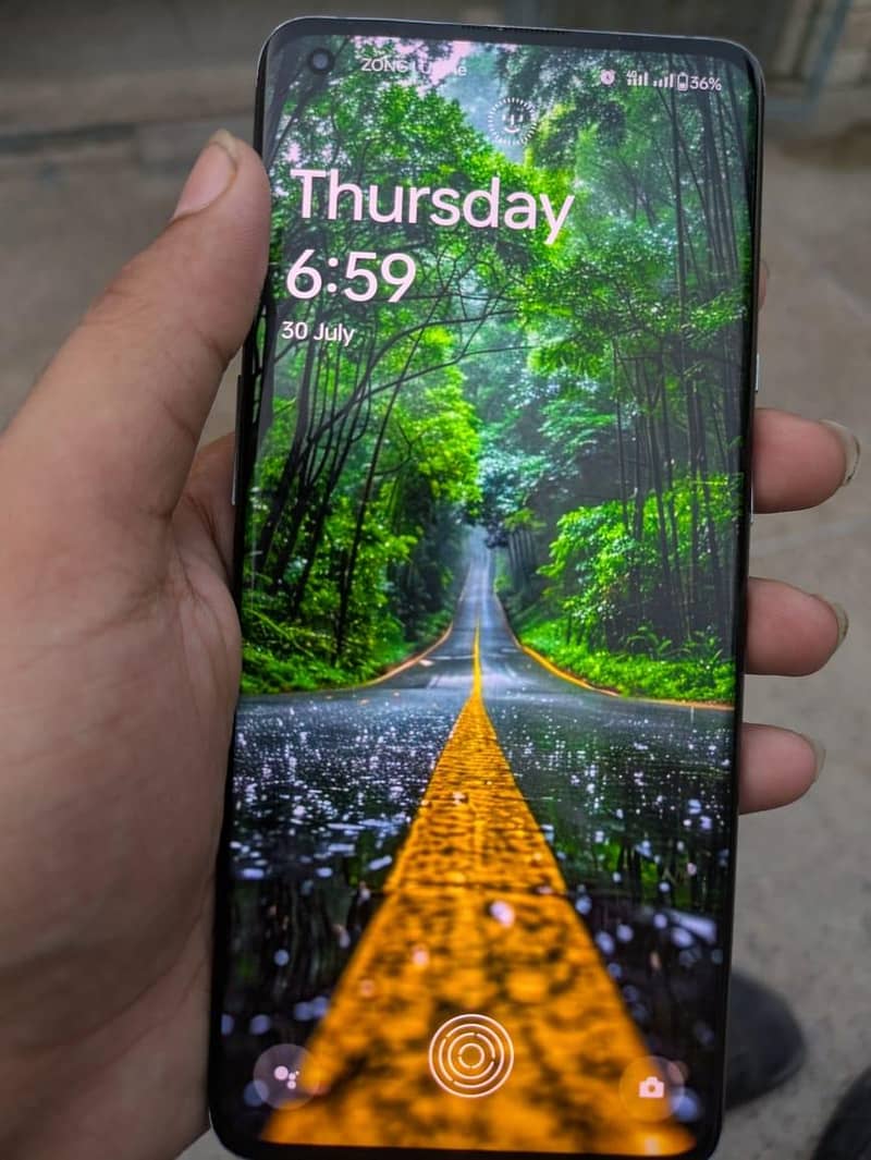 One Plus 9 Pro 0