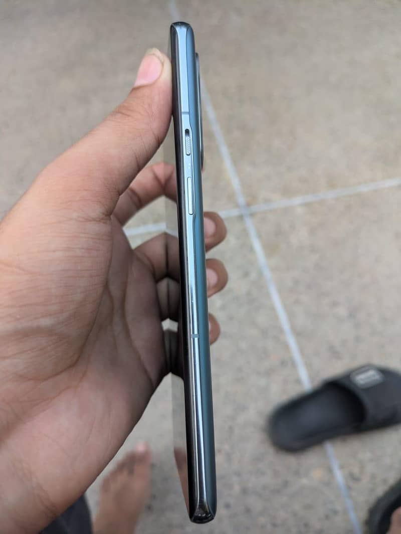 One Plus 9 Pro 3