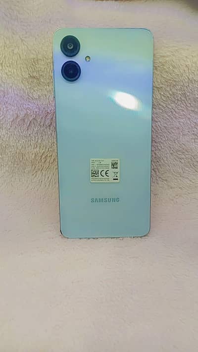 Samsung Mobile A06