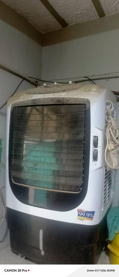 Wall fan and Air cooler