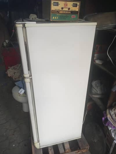 PEL MEDIUM SIZE 8525 بالکل اوکے ہے اور ٹھیک ٹھاک چالو حالت میں ہے اور