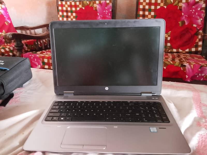 laptop 0