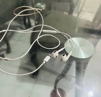 100% orignal apple earphones for sale