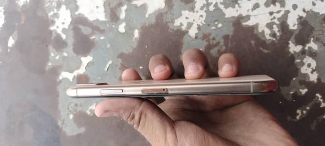 Apple iPhone XS