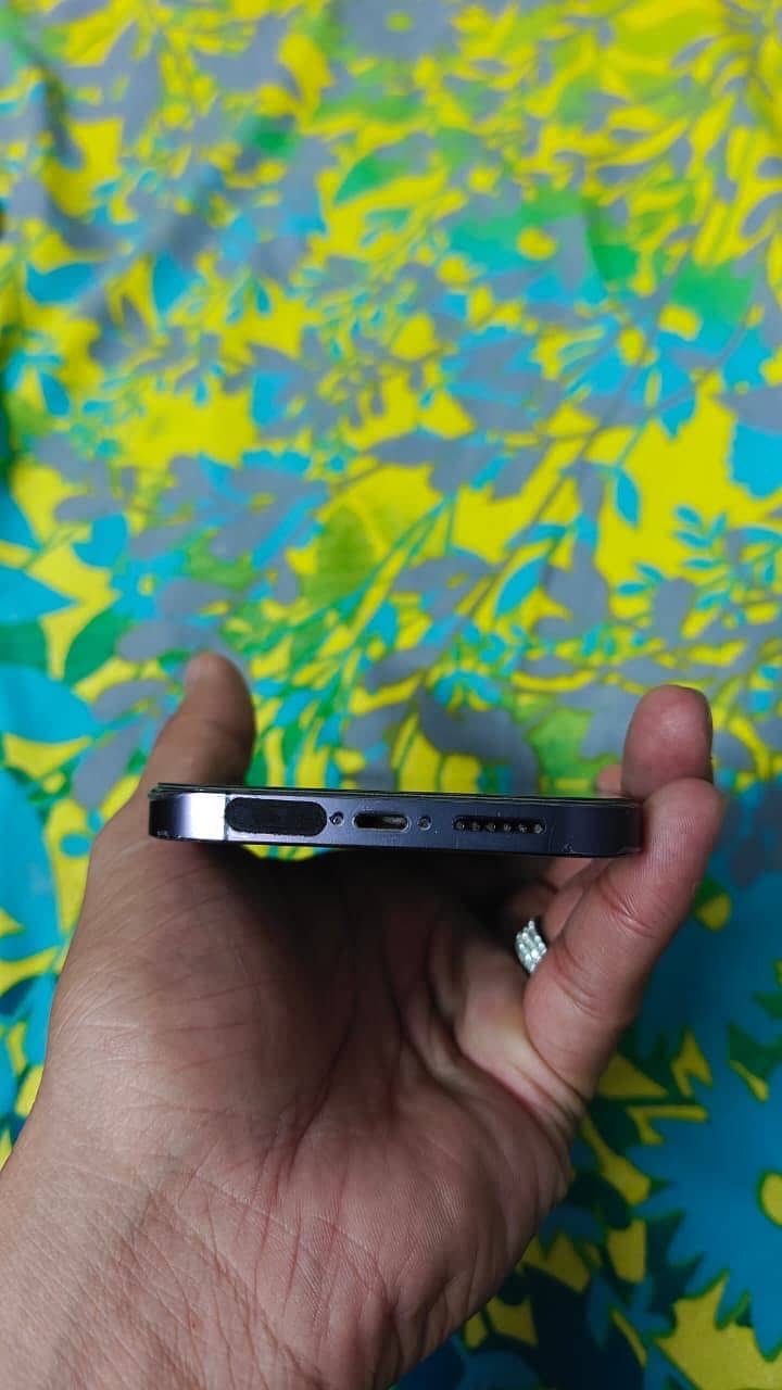 Iphone 14 pro max 0