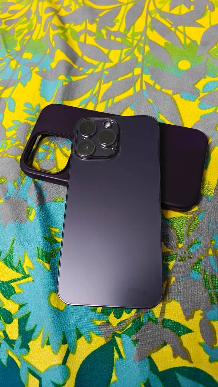Iphone 14 pro max 5