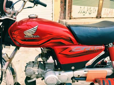 Honda CD70 2023 All Punjab Number Lush Condition
