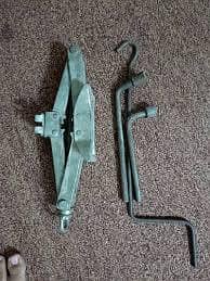Jack Rod pana and spare wheel