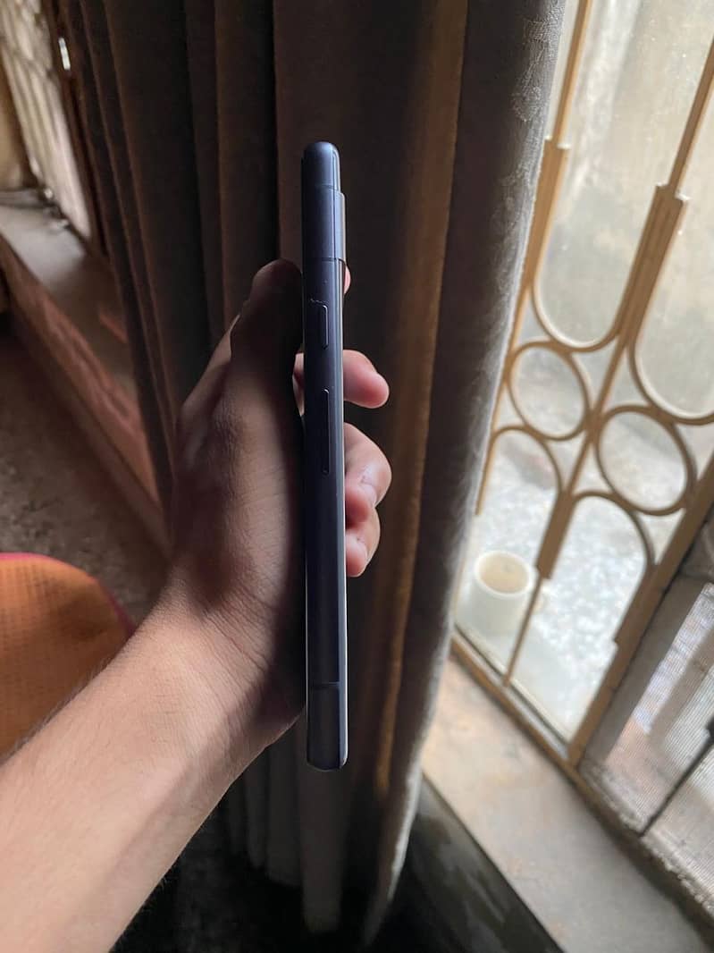 Google Pixel 7a 4
