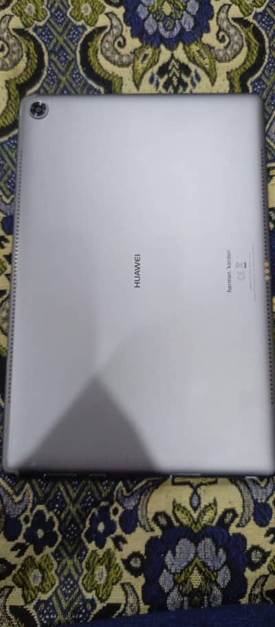 HUAWEI MediaPad M5