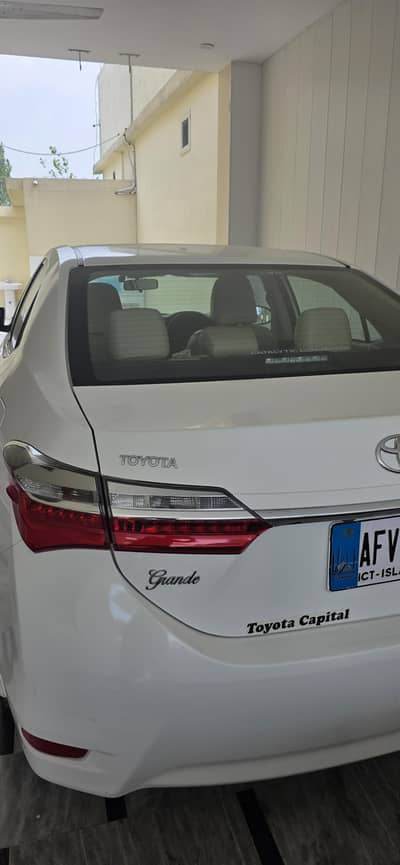 Toyota Altis Grande 2017