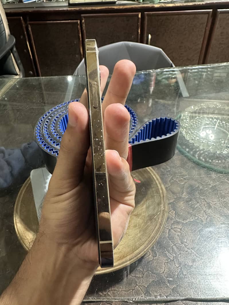 Iphone 12 Pro 1