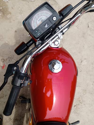 Honda CD 70 bike urgent for sale