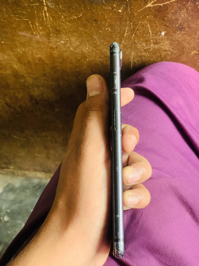 Apple iPhone 7 Plus 3