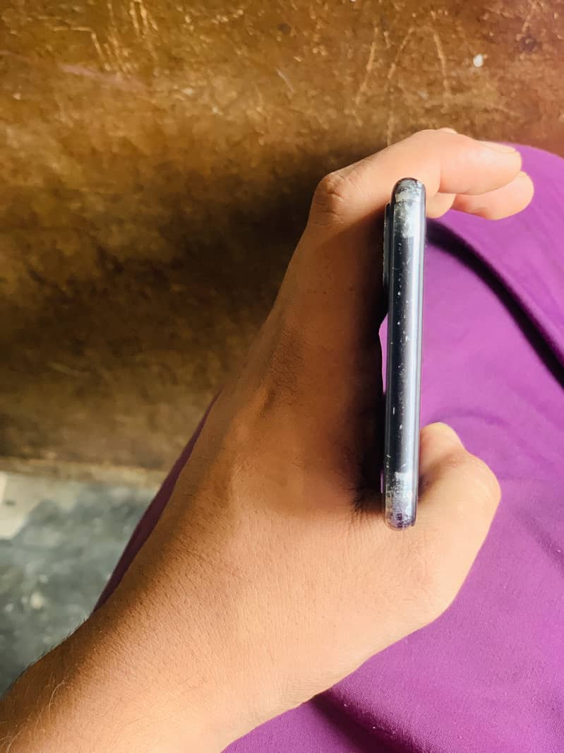 Apple iPhone 7 Plus 5