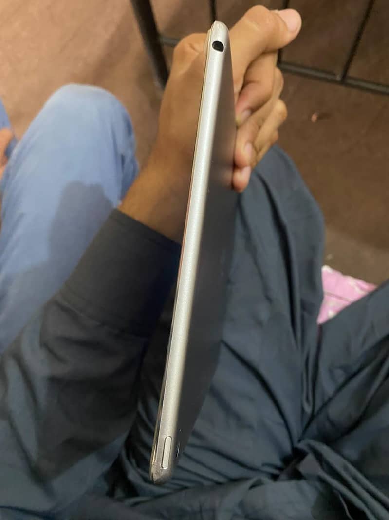 Ipad Air 2 4