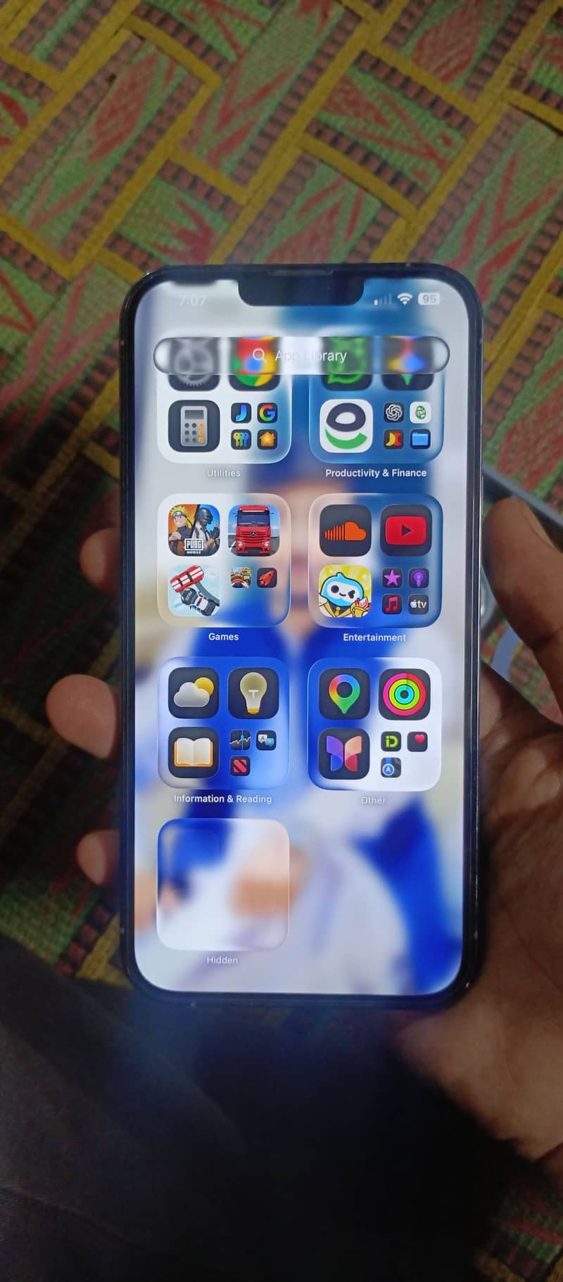 Apple iPhone 13 Pro Max 1