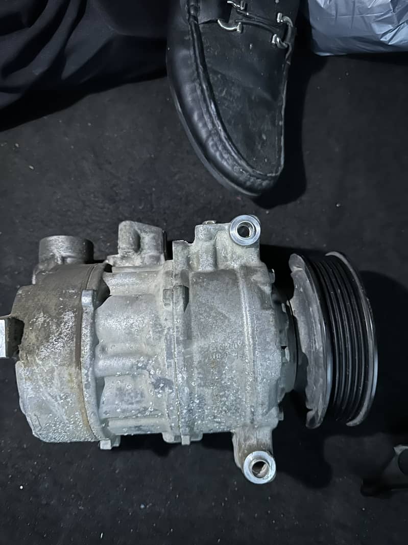 AC compressor 1