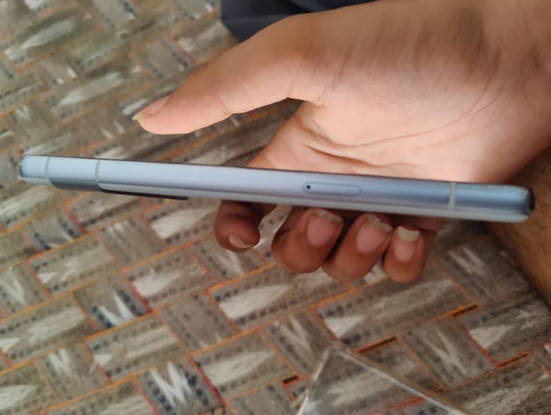Google Pixel 7a 5