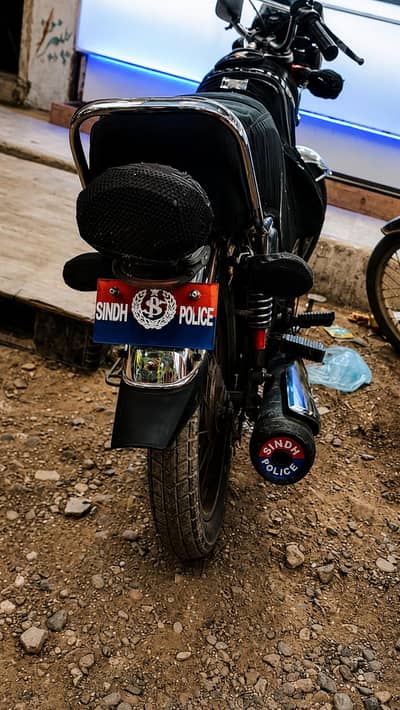 Honda CG 125 2019 Model haderabad number Golden Number Condition 10/8
