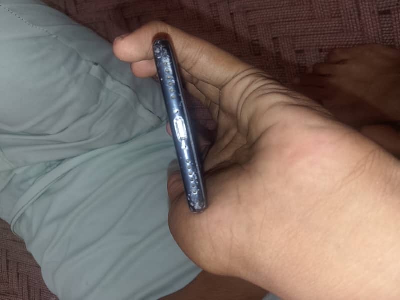Apple iPhone 7 1