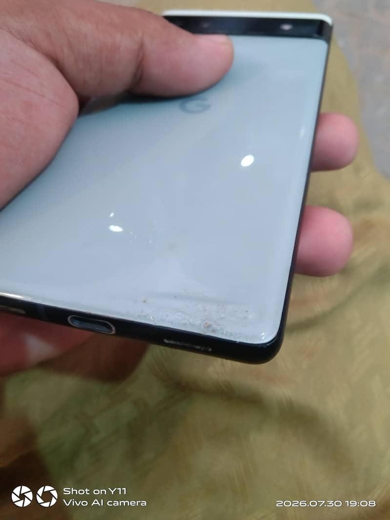 Google Pixel 6a 1