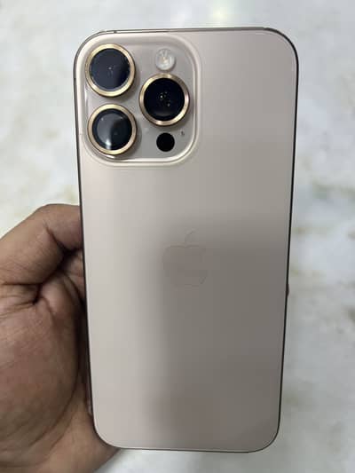 Apple iPhone 16 Pro Max