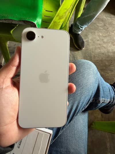 iPhone 16e white 256GB ( Physical E Varient )