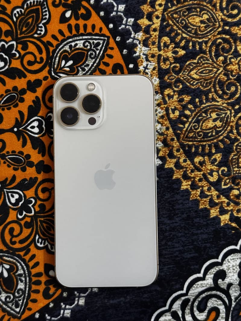 Apple iPhone 13 Pro Max 10/10 3