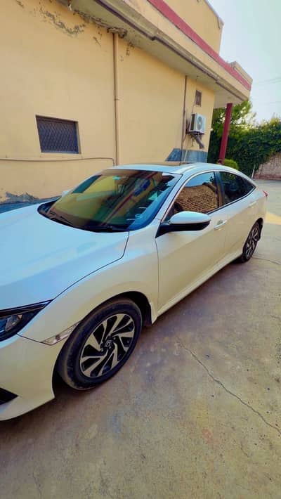 Honda Civic Oriel 2017