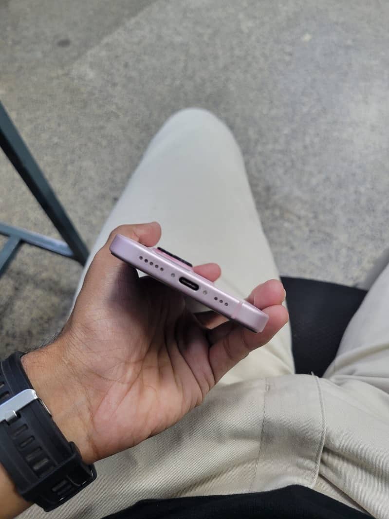 iphone 15 4