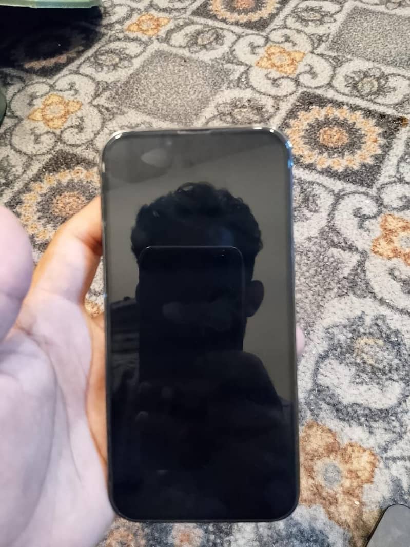 Apple iPhone 13 Pro 3