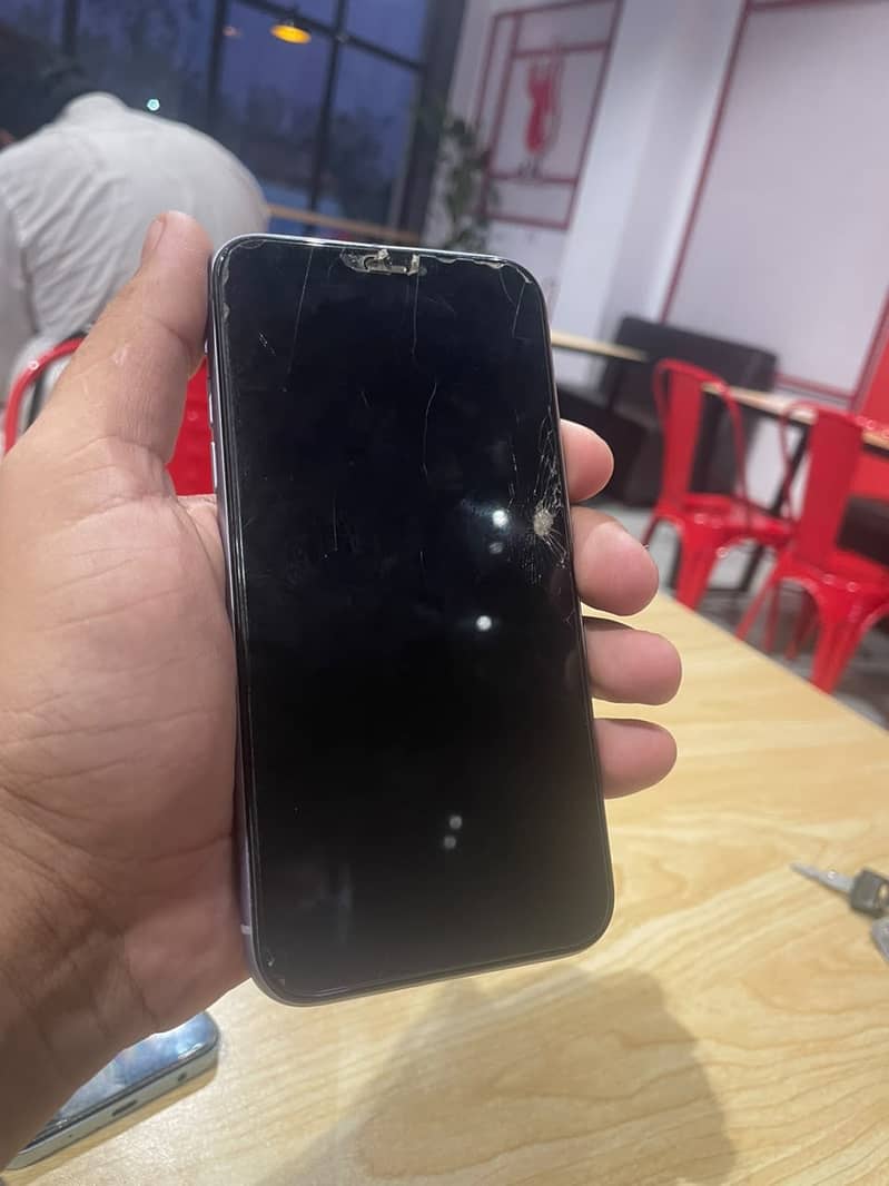 Apple iPhone 11 2