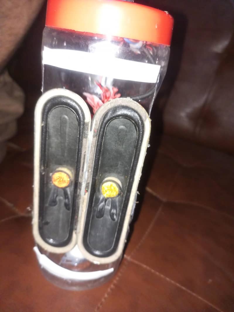 MP4 speaker 0
