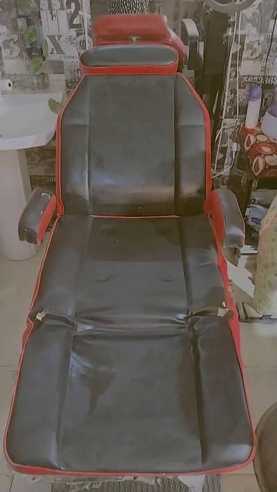 saloon bad + chair urgent sale
