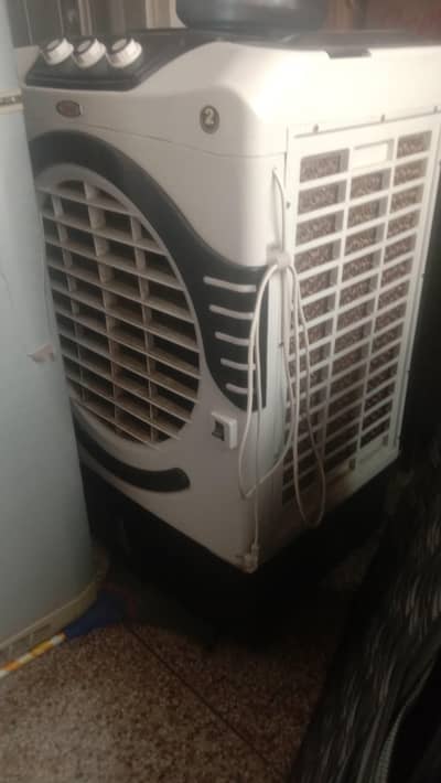 Room water cooler